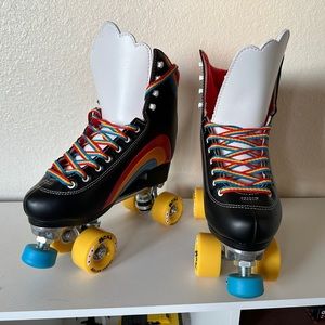 Moxi Rainbow Rider Skates Asphalt Black size 8.0
